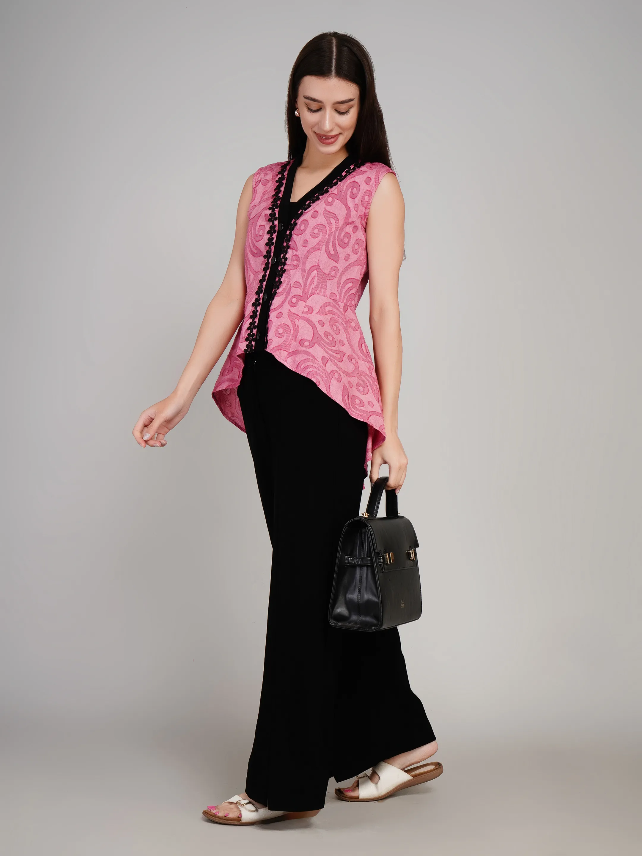 Women Pink Printed Sleeveless Peplum Top with Contrast Trim