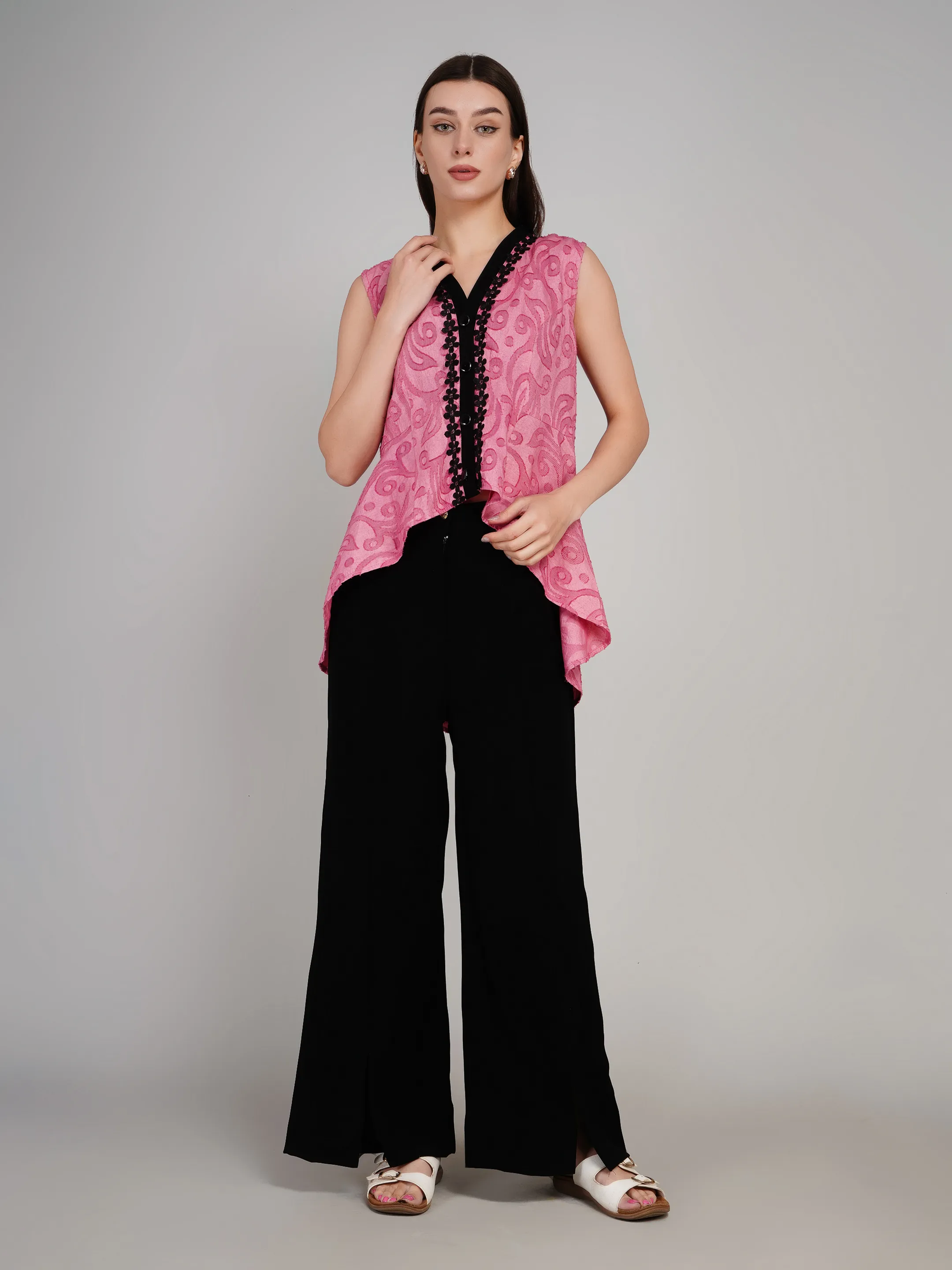 Women Pink Printed Sleeveless Peplum Top with Contrast Trim