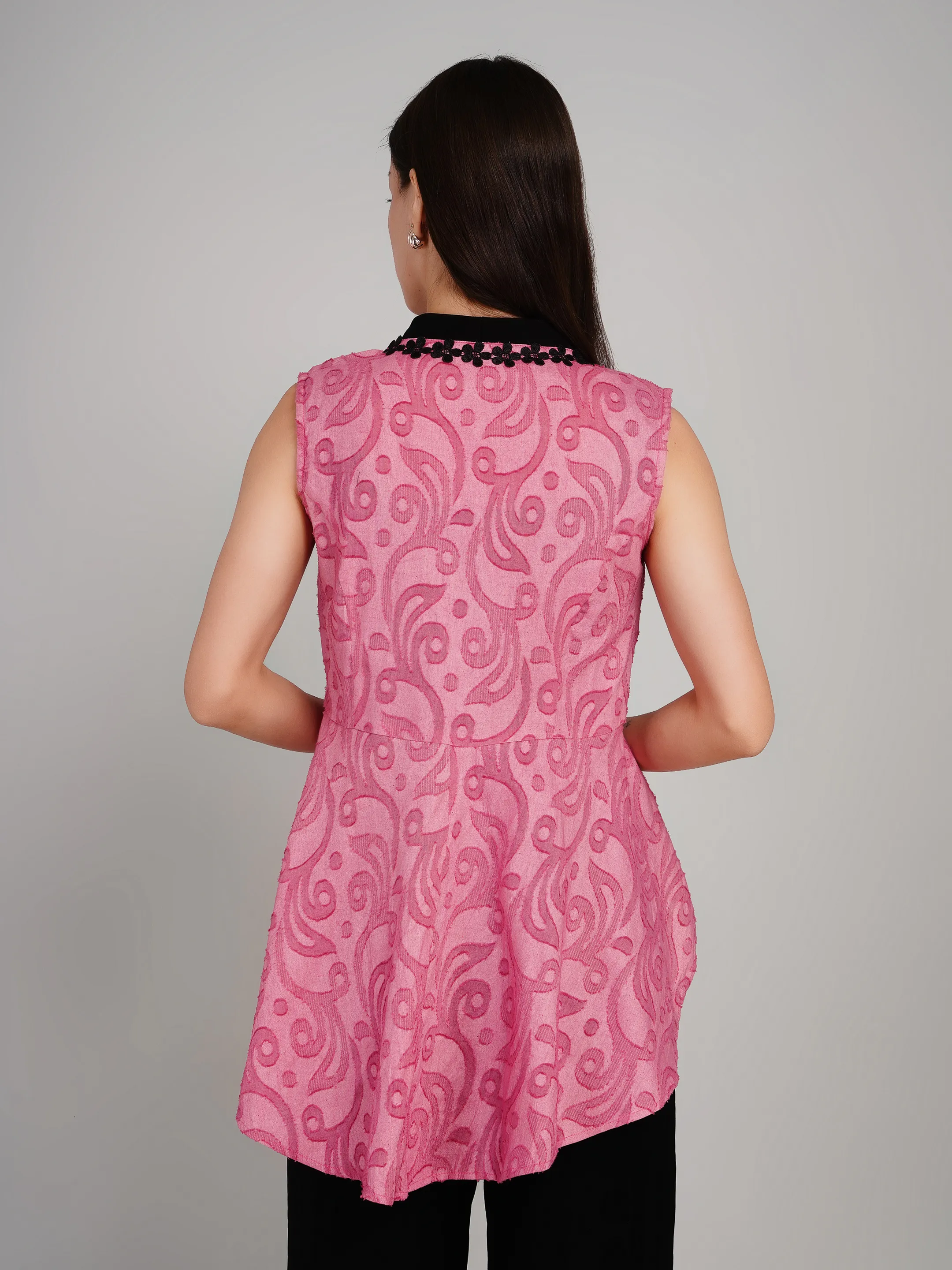 Women Pink Printed Sleeveless Peplum Top with Contrast Trim