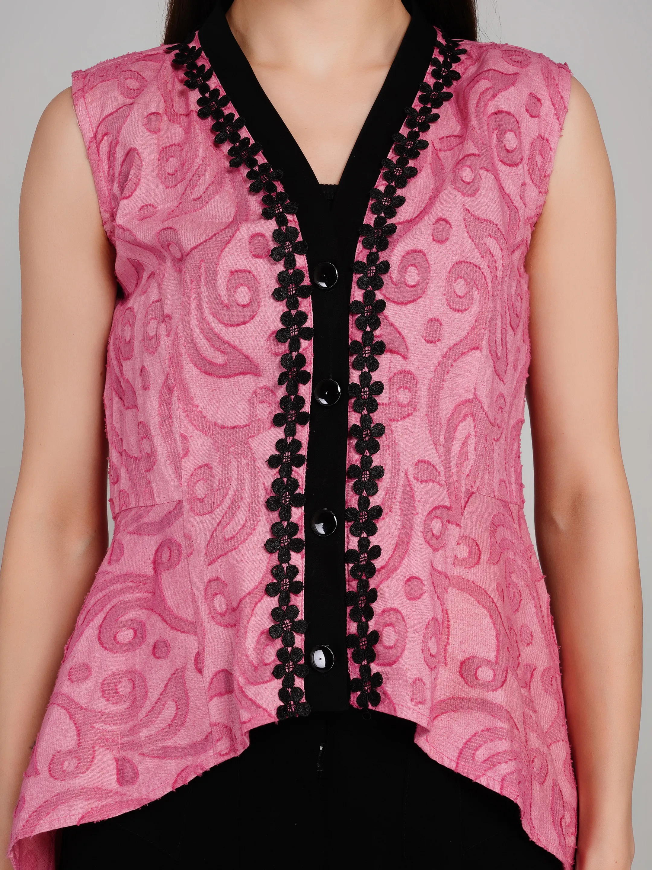 Women Pink Printed Sleeveless Peplum Top with Contrast Trim