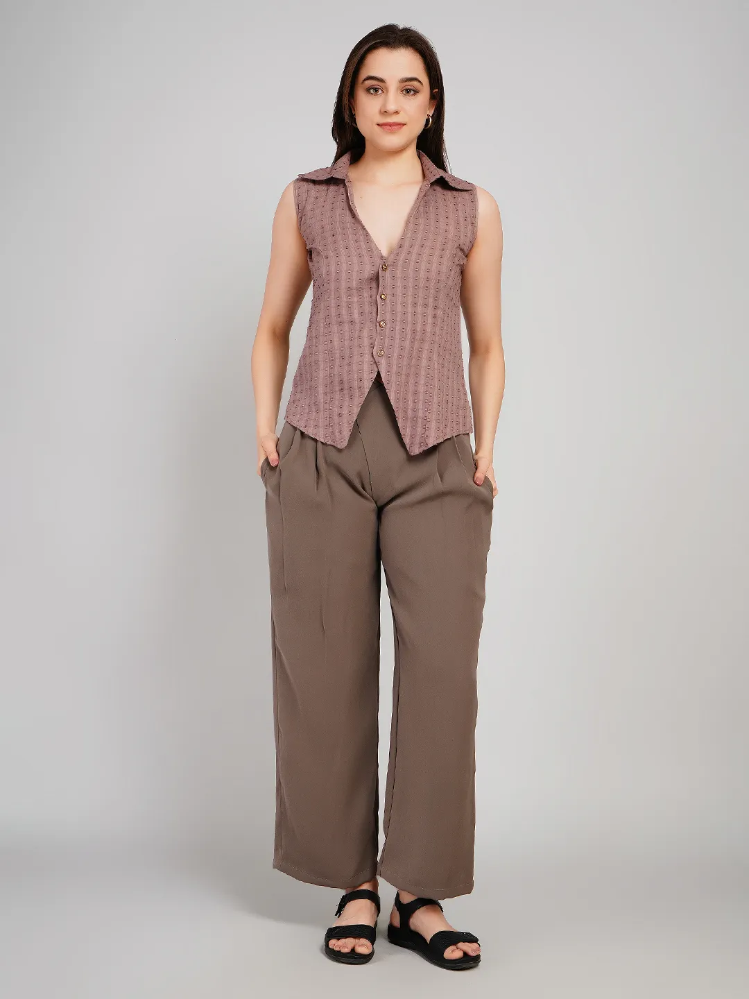 Women Mauve Dobby Printed Sleeveless Top with Asymmetric Hem