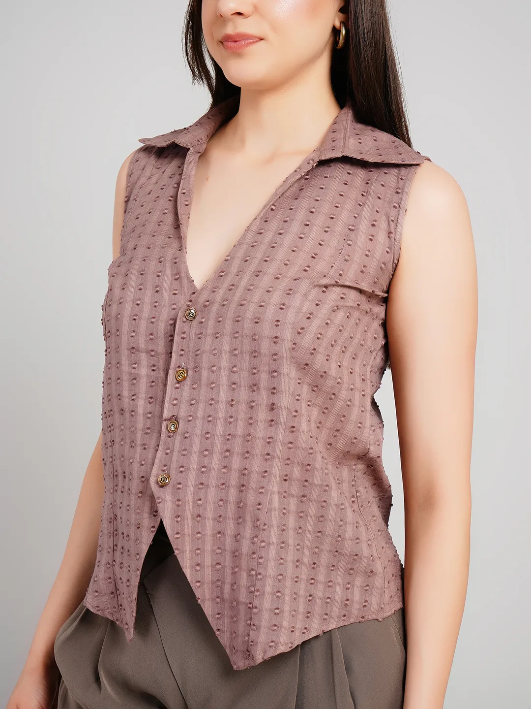 Women Mauve Dobby Printed Sleeveless Top with Asymmetric Hem