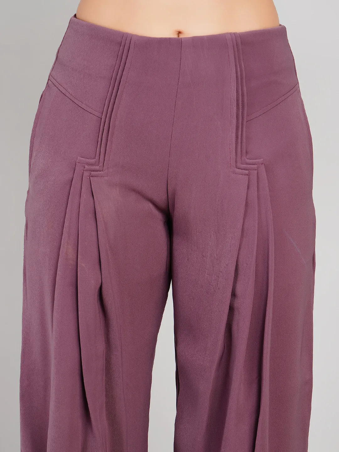 Women Plum Solid Pleated Palazzo Trousers with Structural Seams