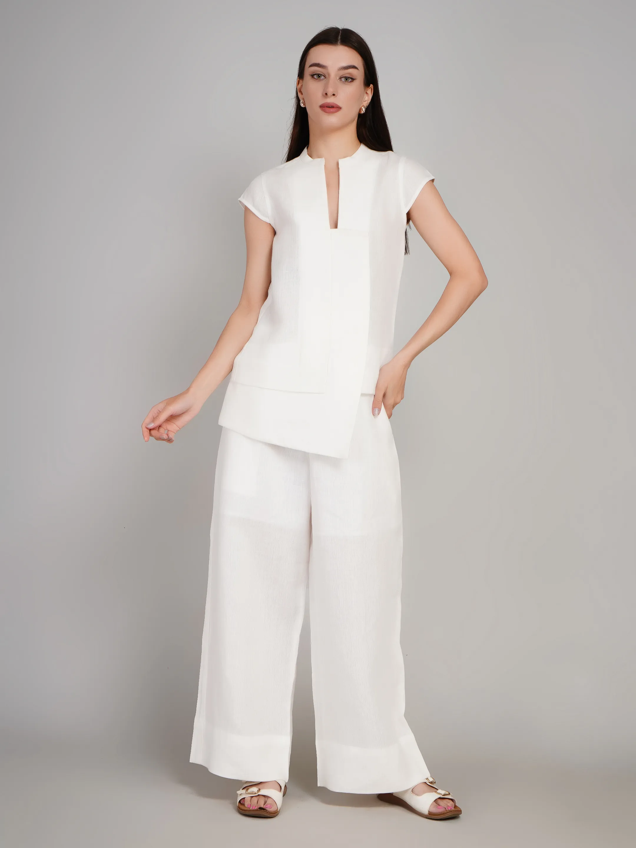 Women White Textured Co-Ord Set with Mandarin Collar & Wide-Leg Pants