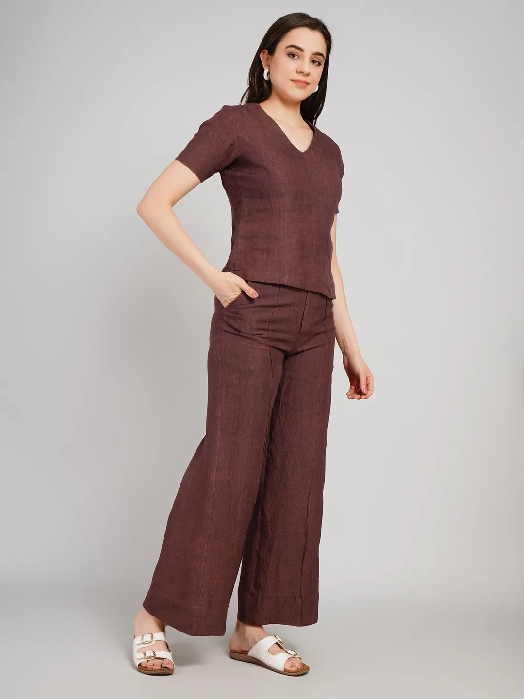 Women Coffee Brown Solid 2-Piece Co-Ord Set with V-Neck Top & Wide-Leg Trousers