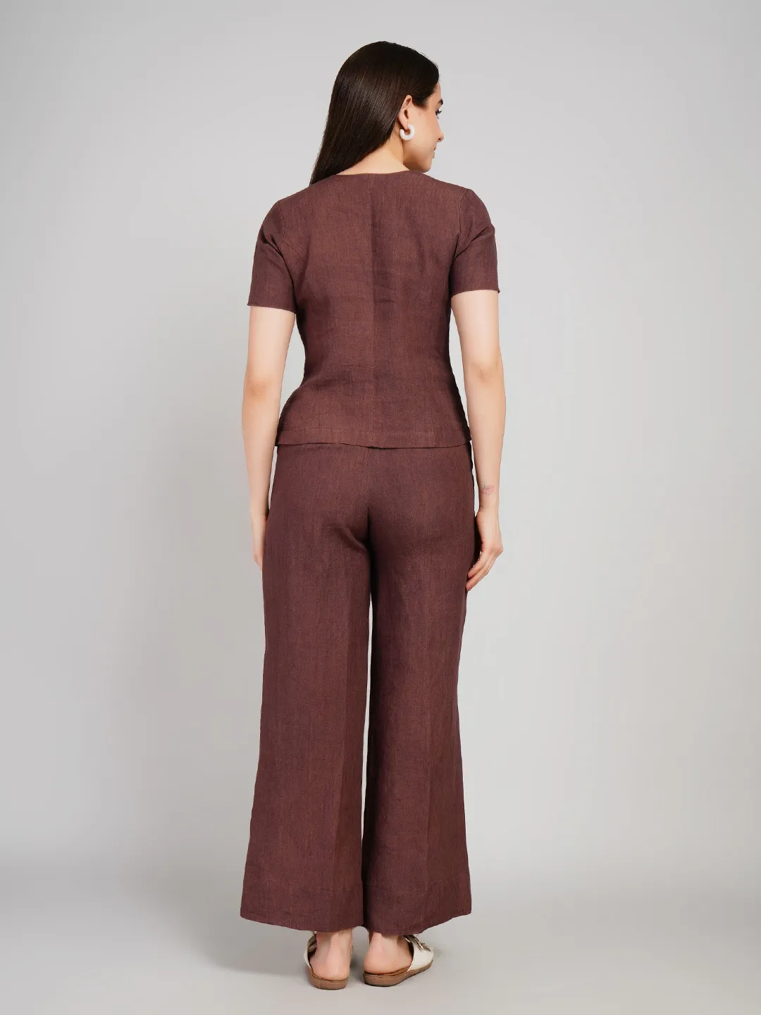 Women Coffee Brown Solid 2-Piece Co-Ord Set with V-Neck Top & Wide-Leg Trousers