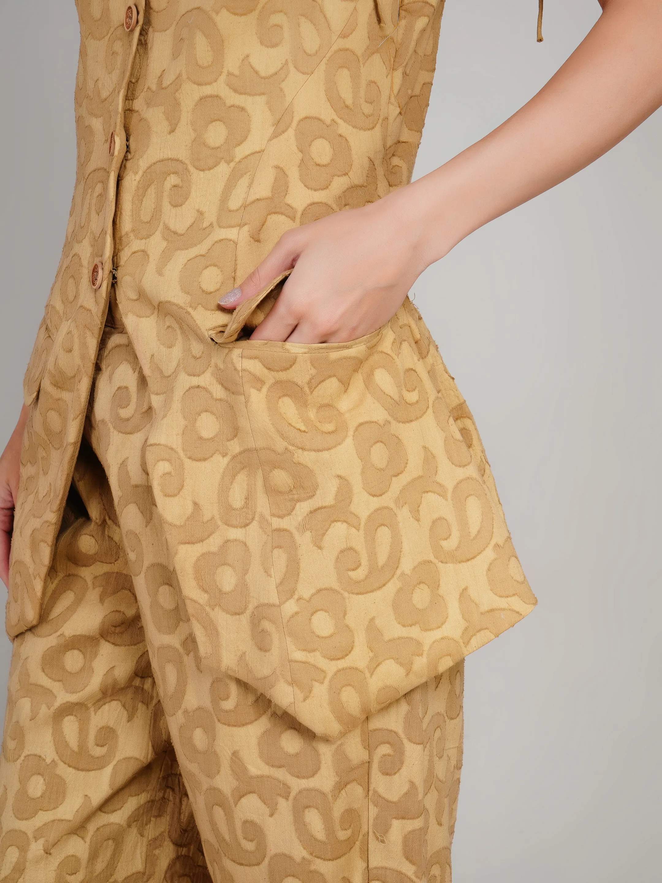 Women Mustard Floral Jacquard 2-Piece Co-Ord Set with Longline Waistcoat
