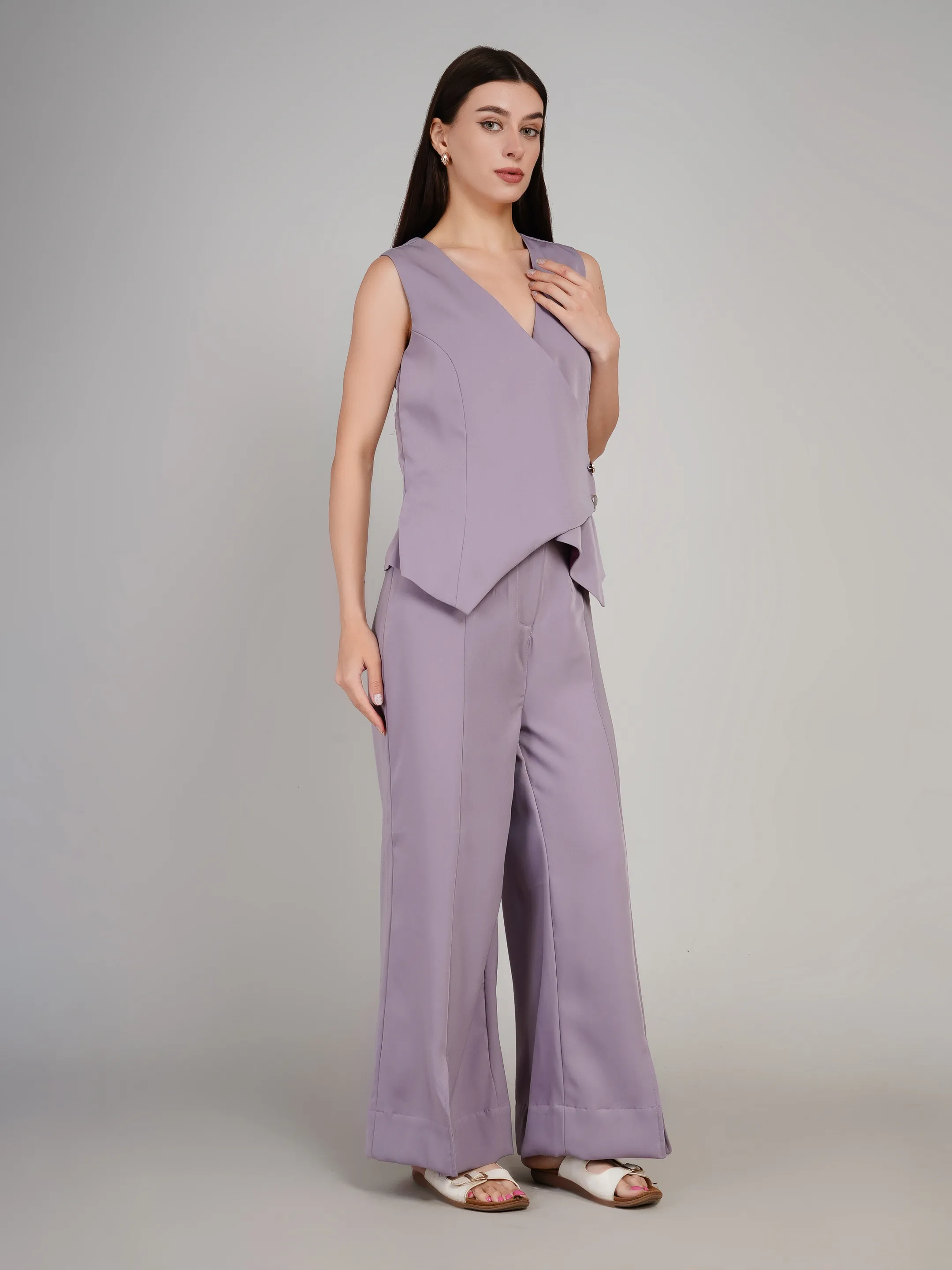Women Lavender Structured Co-Ord Set with Slit-Hem Flared Trousers